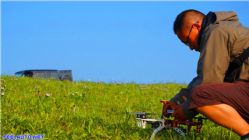 改装的DJI F450可以在野外便携并作为小型无人机迅速升空拍摄。